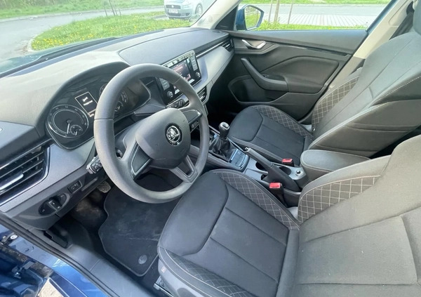 Skoda Kamiq cena 55899 przebieg: 60000, rok produkcji 2019 z Biała małe 326
